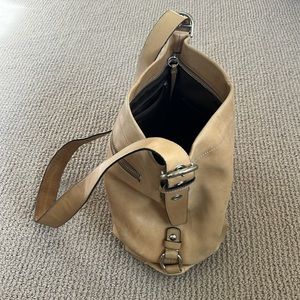 Coach leather tan Purse Bucket shoulder bag silver hardware D1060-F15064